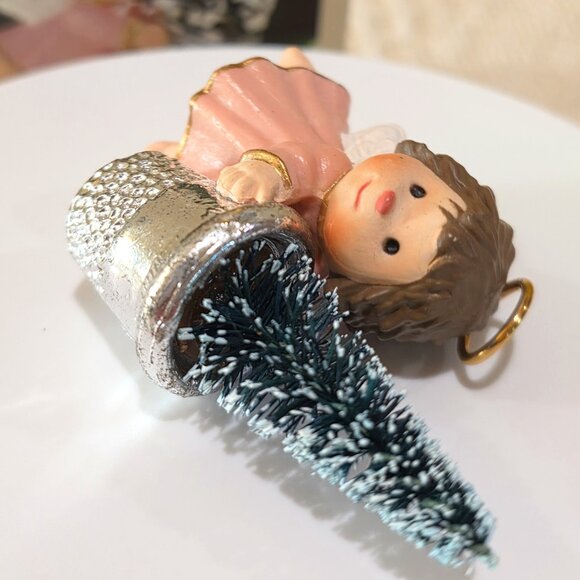 1981 Hallmark Keepsake Ornament Thimble Angel #4 Tree Holiday Christmas NIB - Picture 6 of 8